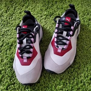*EUC* Puma Thunder Rive Droite (sz 5.5)